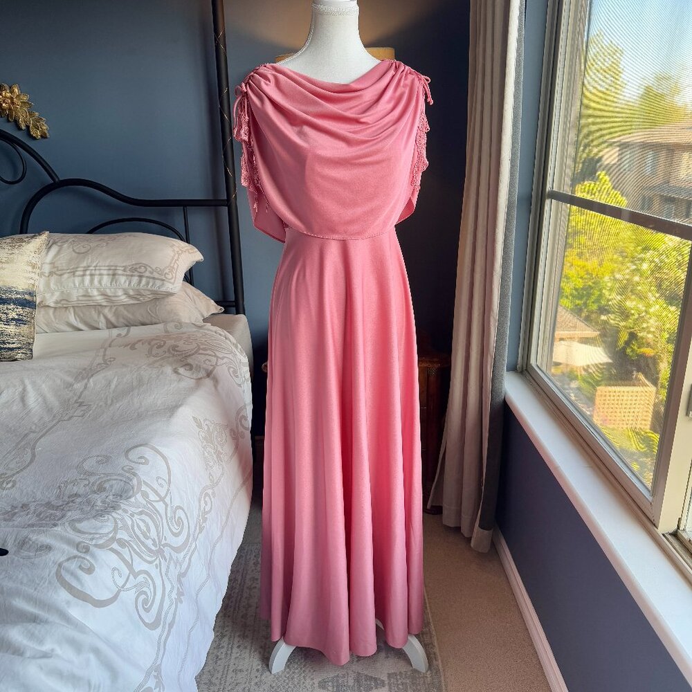 Beautiful 1970s Vintage Grecian Coral Peach Maxi Dress